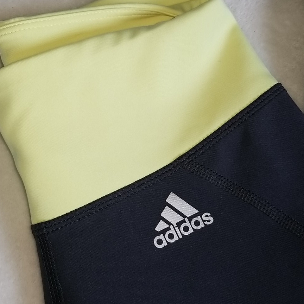 Adidas workout capris - Picture 5 of 7